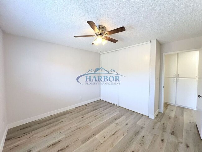 Building Photo - 2315 S Grand Ave