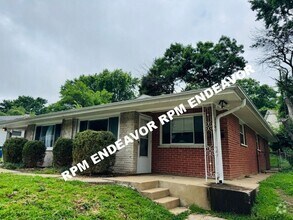 Building Photo - 3/1 Available Now!!
