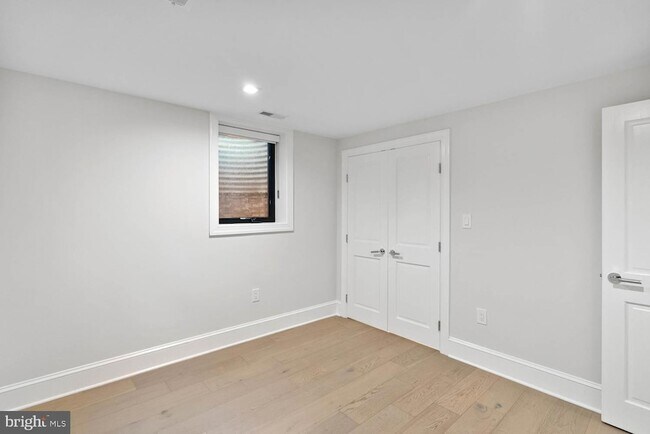 Building Photo - 4628 Blagden Terrace NW