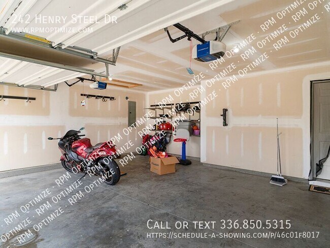 Building Photo - 242 Henry Steel Dr