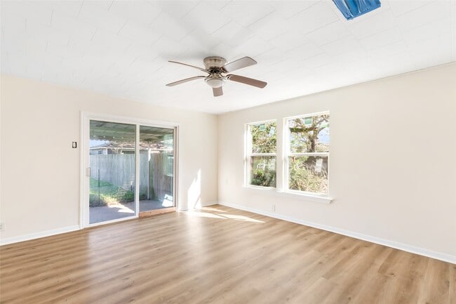 Building Photo - 1830 Reese St