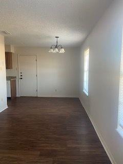 Building Photo - 610 S Bowie Dr
