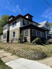 Building Photo - 132 Beck Ave