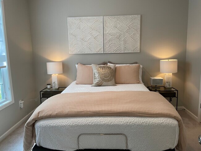 Building Photo - 844 Horton Rd