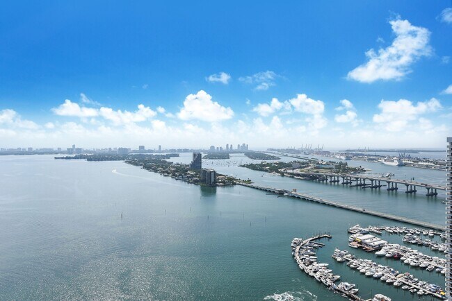 Building Photo - 488 NE 18th St