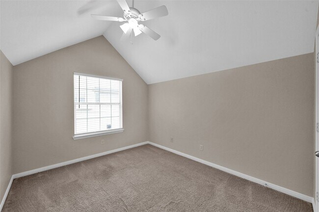 Building Photo - 180 Binnacle Ct