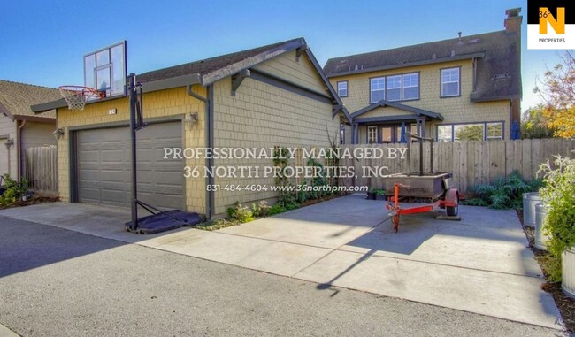 Building Photo - House for Rent in Spreckels