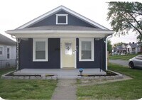 Building Photo - 651 Merwin Ave