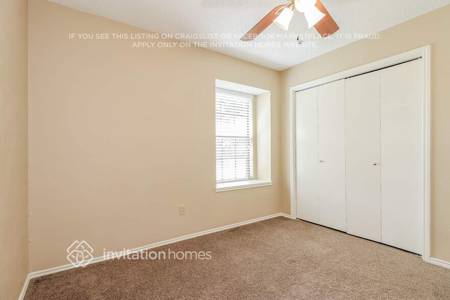 Building Photo - 1741 Canterbury Ln