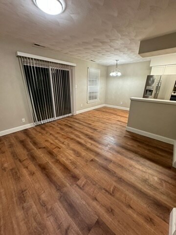 Building Photo - 1305 White Birch Ln
