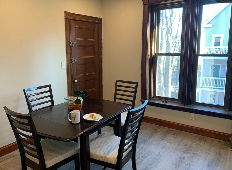 Building Photo - 174 Saint Alphonsus St