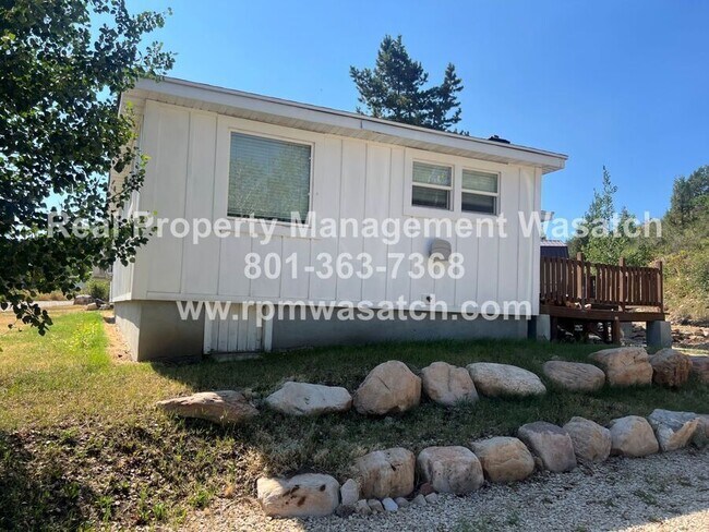 Building Photo - 1388 Country Ln