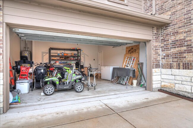 Building Photo - 7938 Fort Griffen Dr
