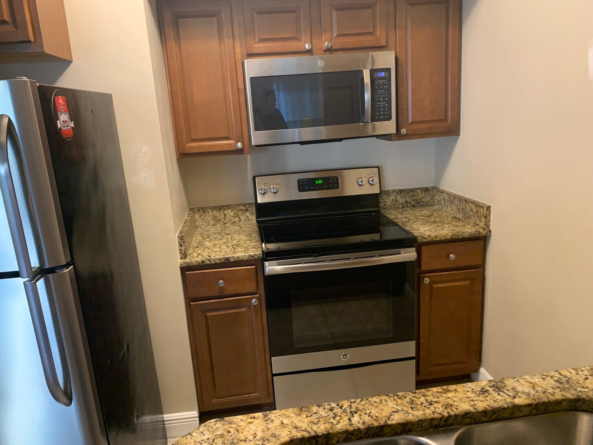 New microwave in kitchen - 250 N Banana River Dr