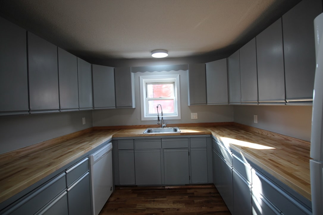 Kitchen - 135 Chestnut St