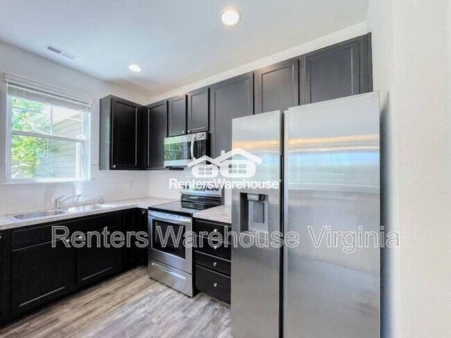 Building Photo - 2331 Alcott Wy