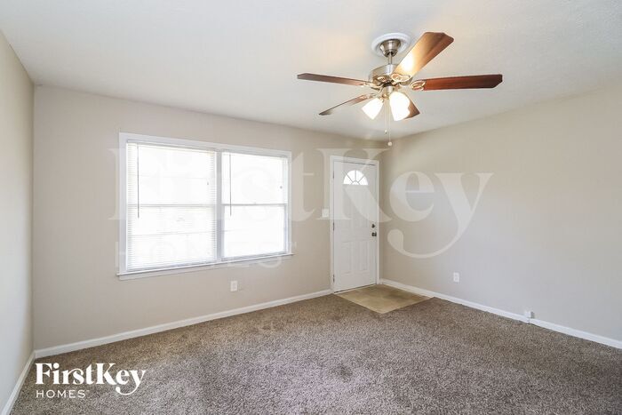 Building Photo - 6698 Kull Dr