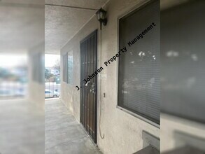 Building Photo - Great 2 Bedroom Unit for Rent