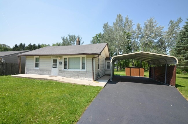 Primary Photo - 4227 Virginia Ave