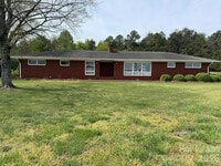 Building Photo - 3171 N Nc 16 Business Hwy