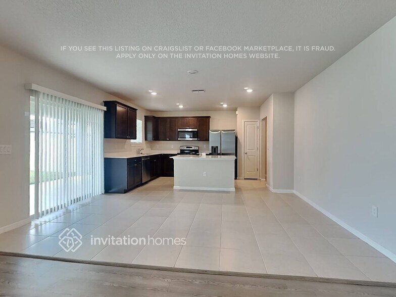 Building Photo - 3831 Spruce Creek Dr