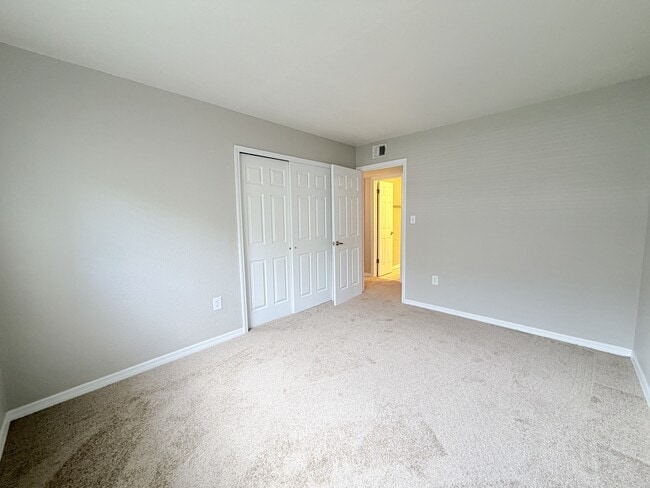 Building Photo - 1695 Lee Rd