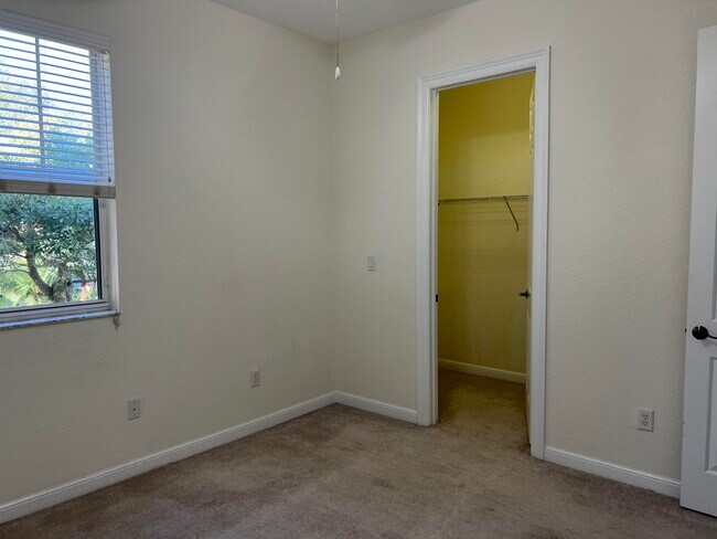 Building Photo - 650 Pacific Grove Dr
