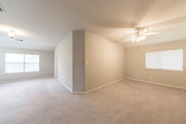 Building Photo - 9934 Barr Lake Dr