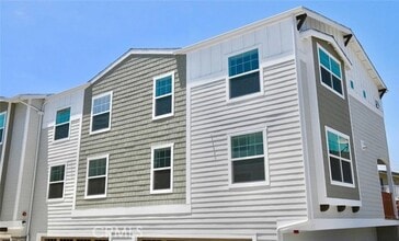 Building Photo - 417 N Market St