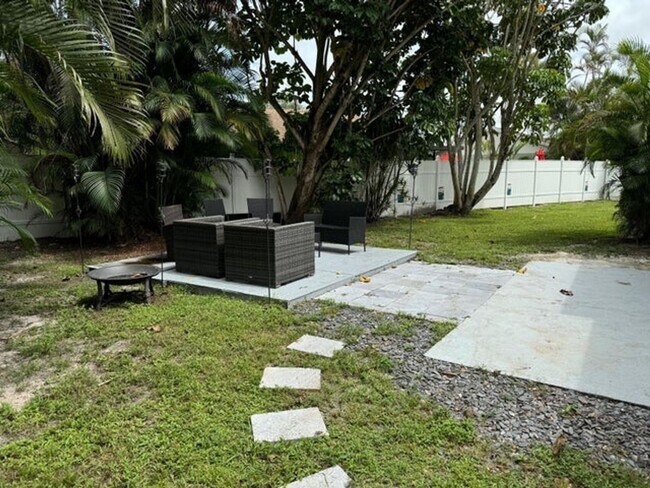 Building Photo - 18435 Spanish Isles Ct