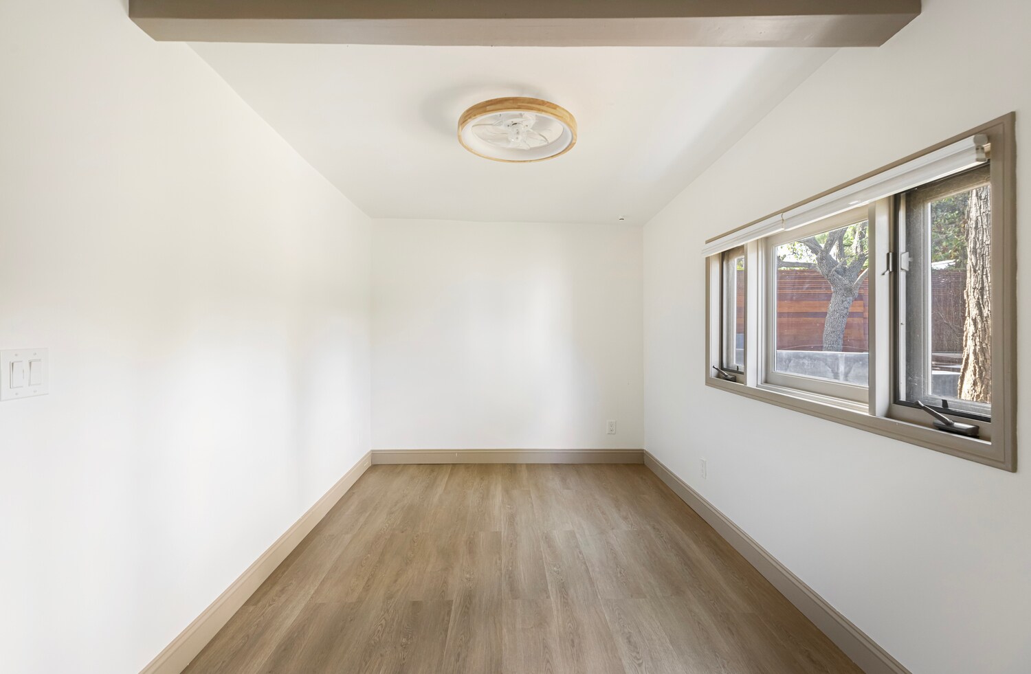 Building Photo - 1169 S Sierra Bonita Ave
