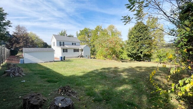 Building Photo - 18 Holman Ave