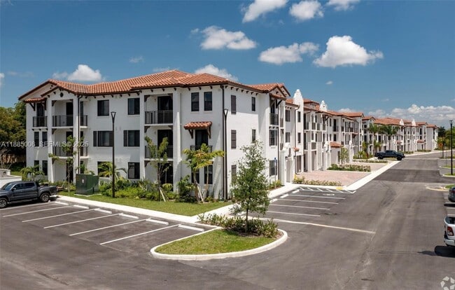 Building Photo - 8894 NW 44th St