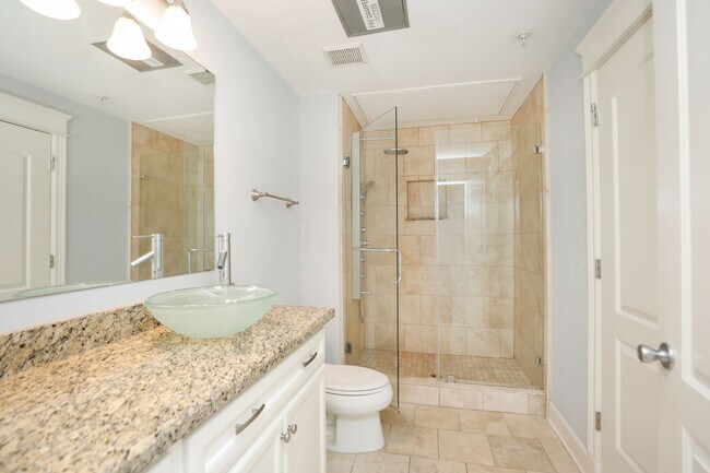 Building Photo - 2802 Morrison St