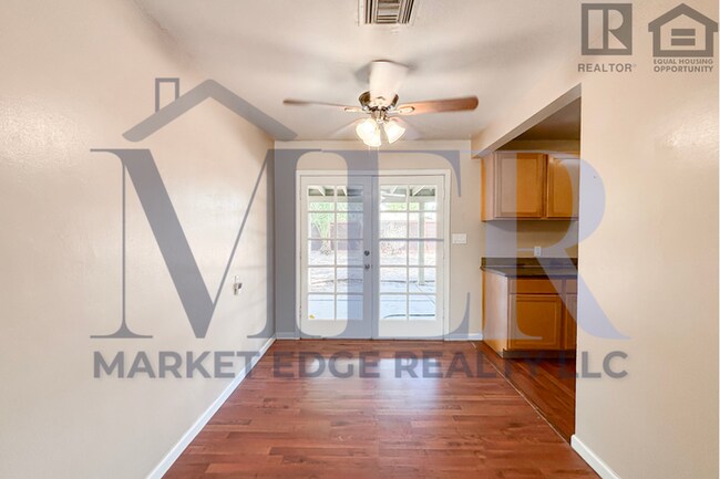 Building Photo - 3Bed/2Bath House in Central Scottsdale! $1...