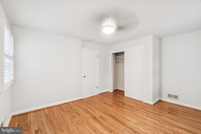 Building Photo - 1624 41st St N