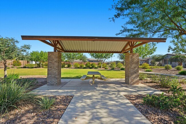 Building Photo - Gated Community Amazing ameneties