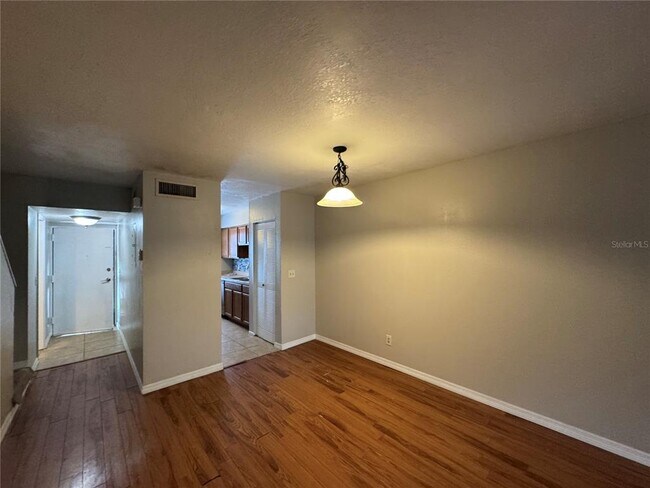 Building Photo - 7505 Pitch Pine Cir