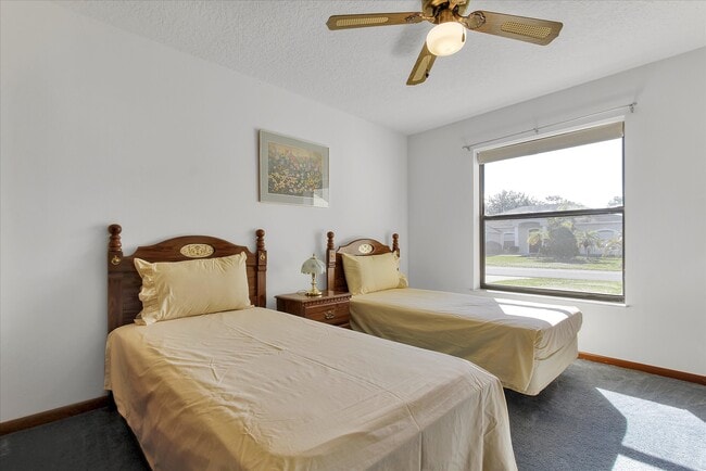 Bedroom 2 - 905 Mendoza Ln