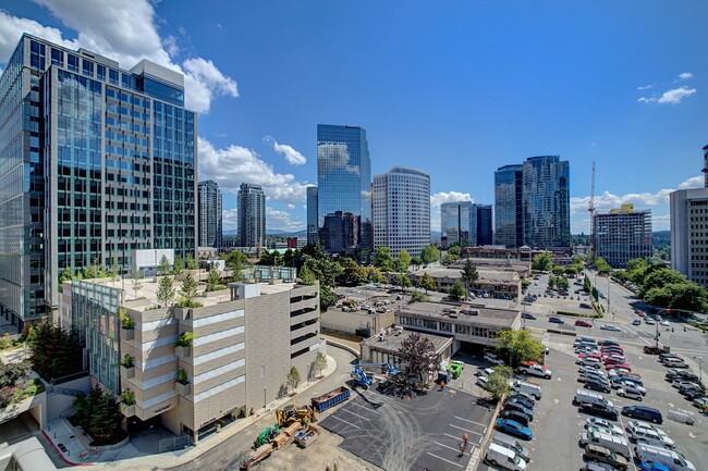 Building Photo - 1Bd/1Ba Bellevue Condo