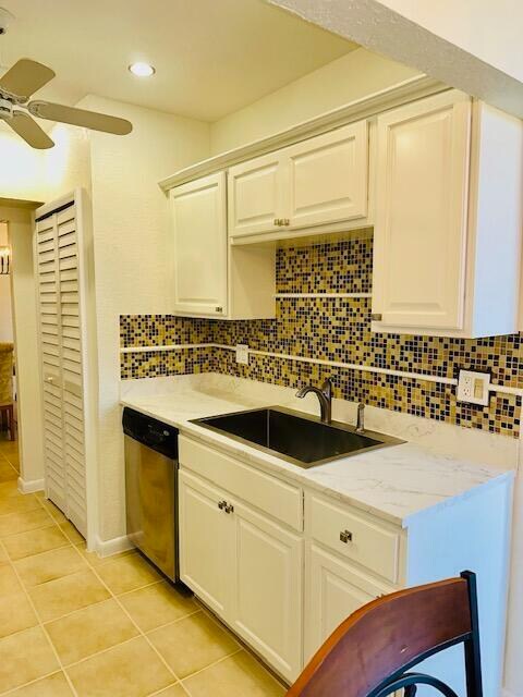 Building Photo - 7400 Radice Ct