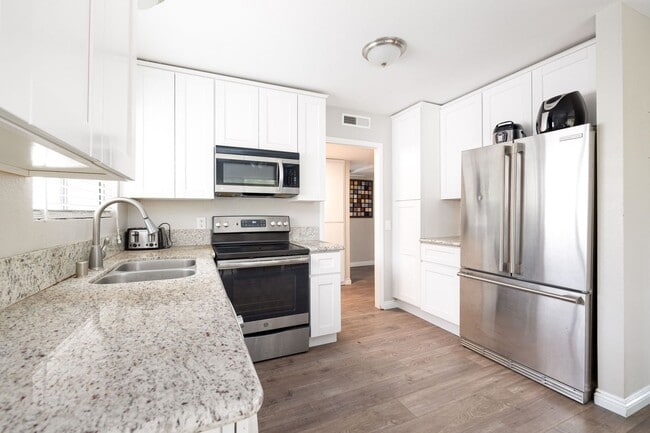 Building Photo - 2 Bedroom Home in Pepperwood Meadows!