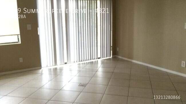 Building Photo - 9999 Summerbreeze Dr