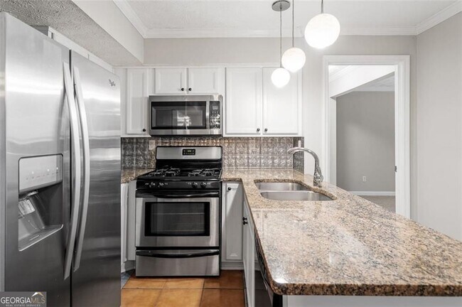 Building Photo - 2045 Brian Way