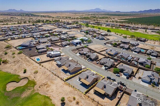 Building Photo - 27266 Mesquite Ave