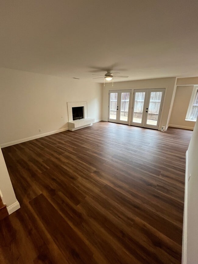 Building Photo - Beautifully renovated two-story home tucked in a quiet, tree-lined setting just off Mission and B...