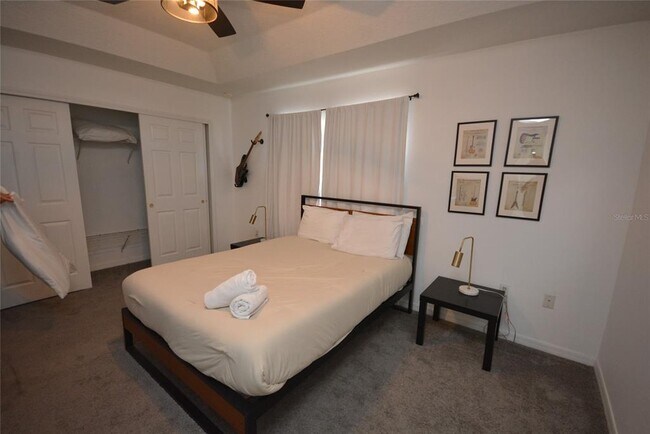 Building Photo - 5453 Paradise Cay Cir