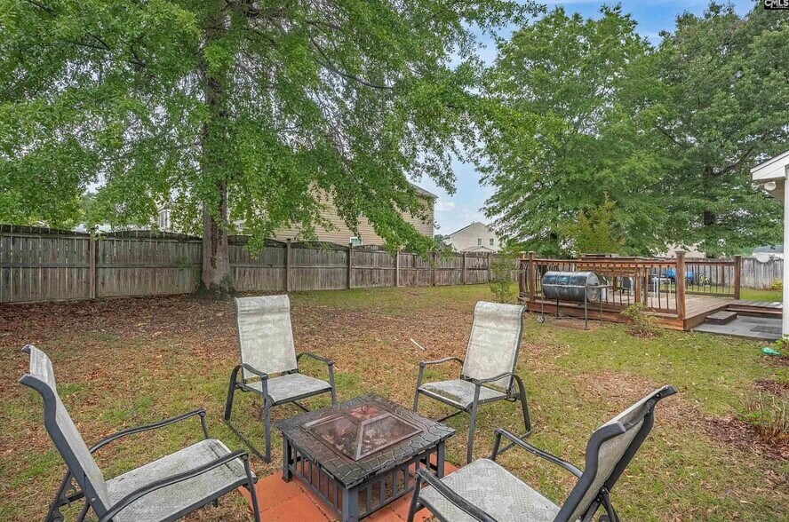 Building Photo - 946 Farnsworth Dr