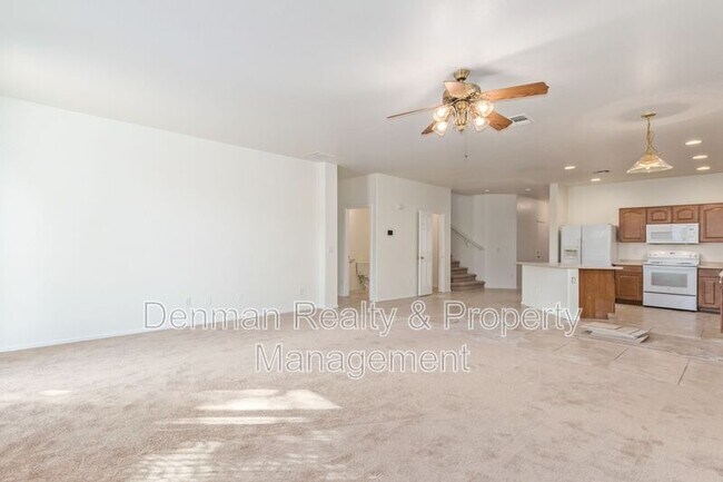 Building Photo - 3209 W St Catherine Ave