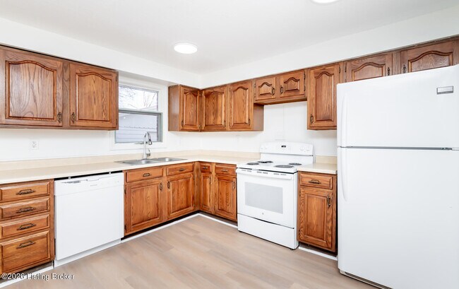 Building Photo - 2428 Weber Ln